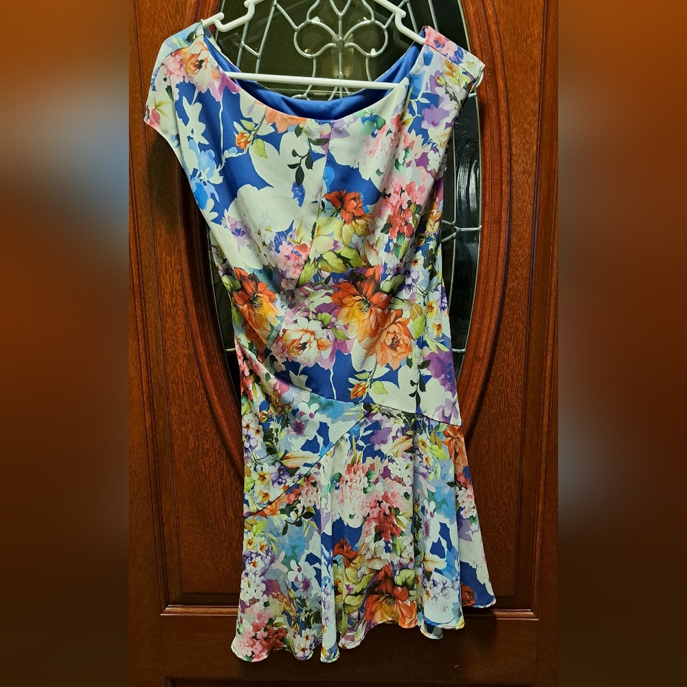 Women's Express floral dress